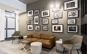 Mr. Todd Hotel